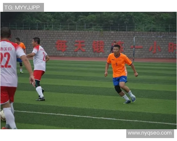 光辉岁月与足球明星的传奇故事与青春回忆