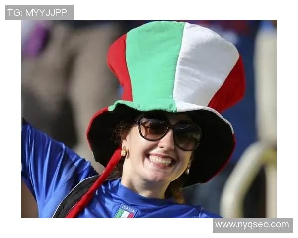 足球明星与女球迷的秘密恋情曝光引发舆论热议与粉丝失望